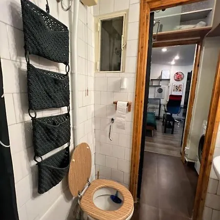 Apartment Yellow Story - Free Netflix Bucharest